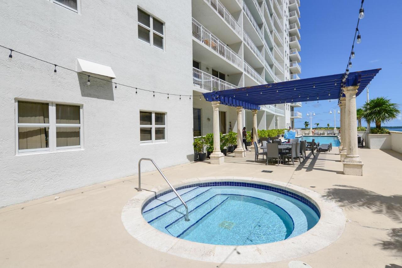 Spectacular Apartment In Heart Of Brickell Miami Exterior photo