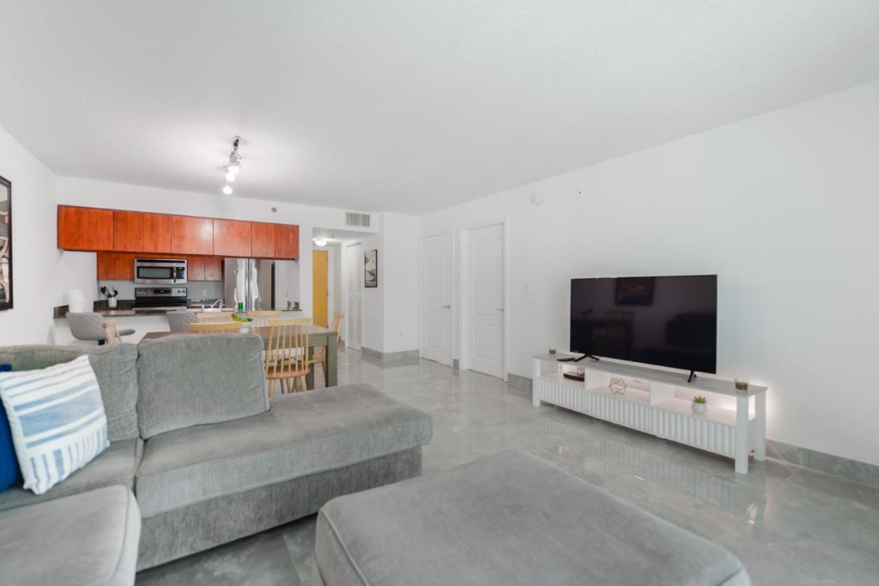 Spectacular Apartment In Heart Of Brickell Miami Exterior photo